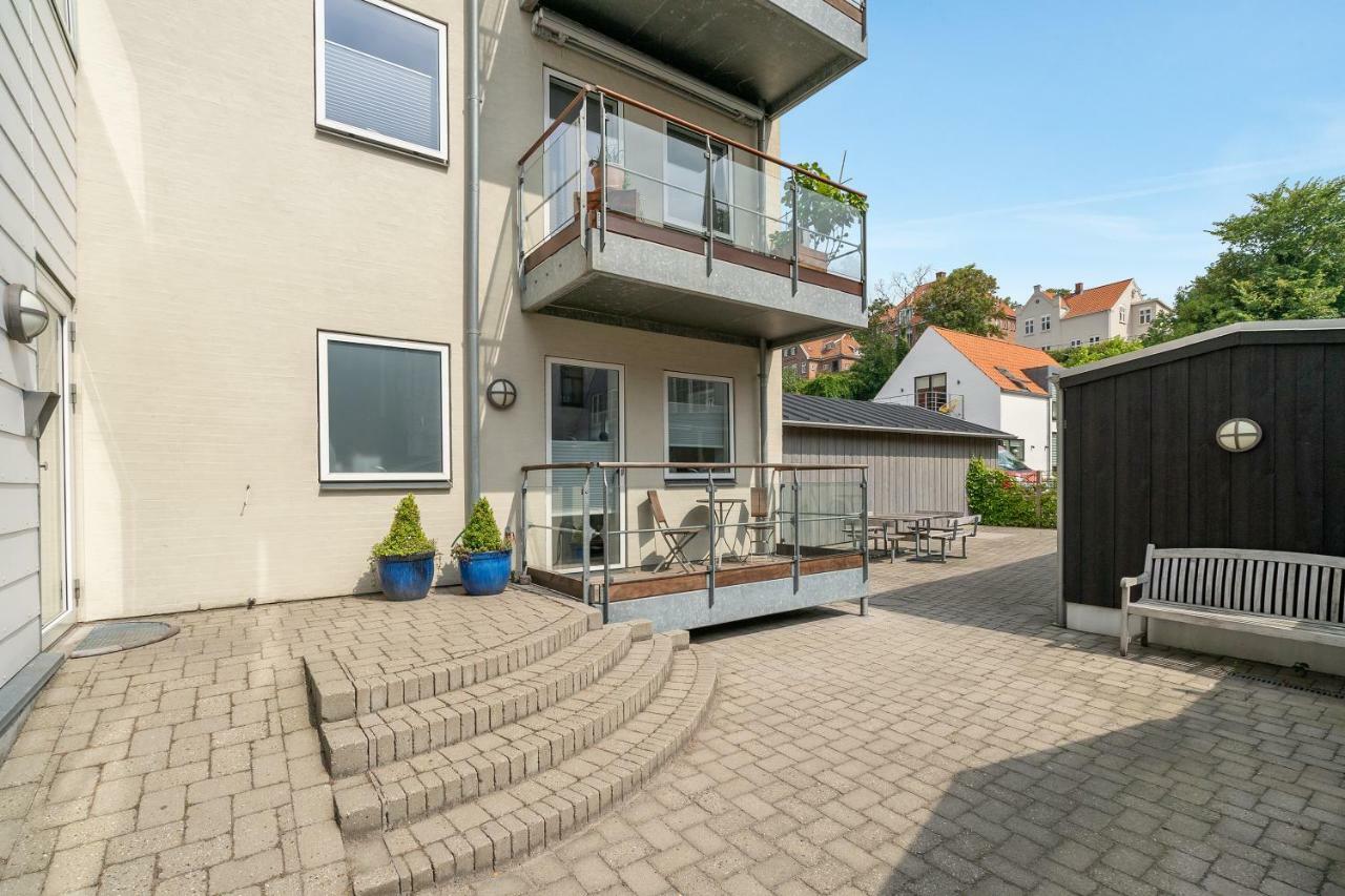 Luxury City Center Harbour Apartment 2 Bedroom Sonderborg Exterior photo